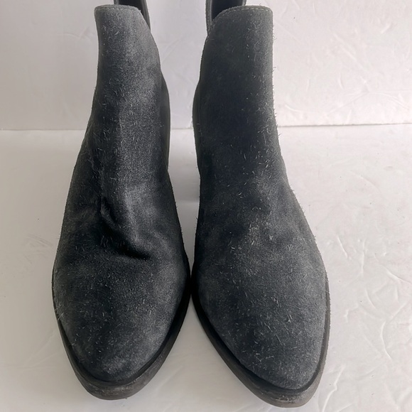 FREE PEOPLE Shoes Charm Double V Suede Ankle Block Heel Boot Size 38 or 7.5 New - Picture 5 of 8